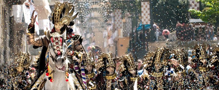 Las mejores fiestas en España: San Fermín, Las Fallas, Feria de Abril y Carnavales de Tenerife 5 Fiestas de Moros y Cristianos Alcoy