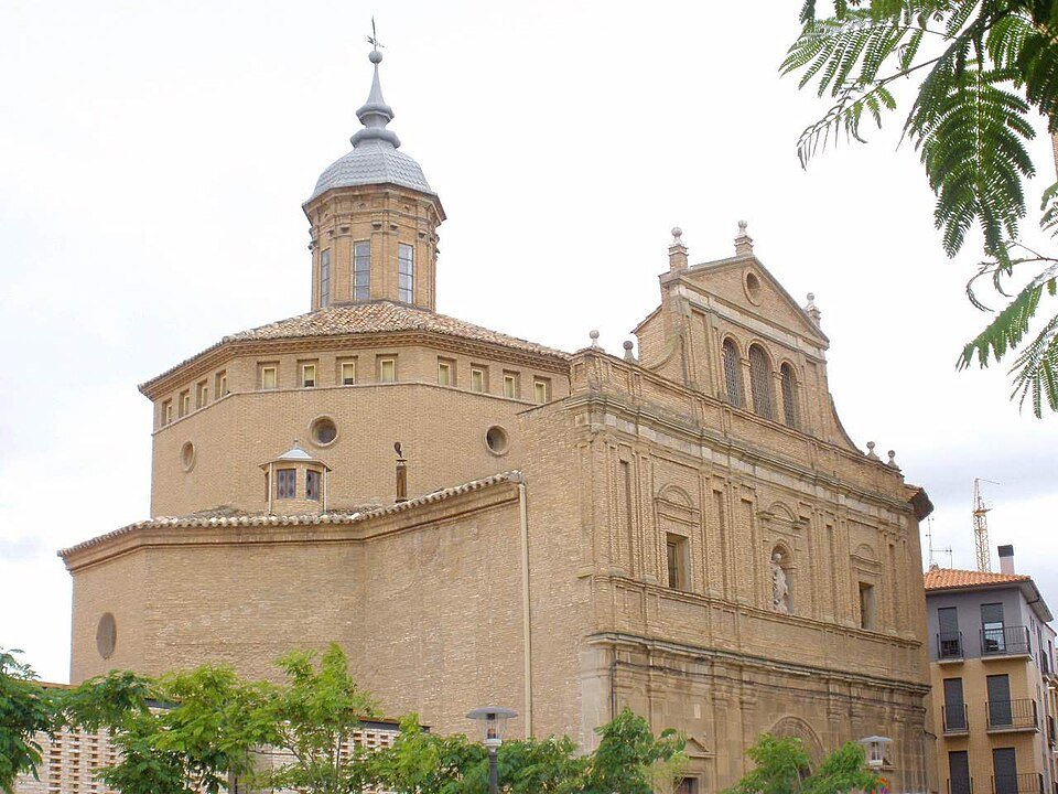 Volatín de Tudela 1 Iglesia de la Enseñanza (Compañía de María) en Tudela, Navarra