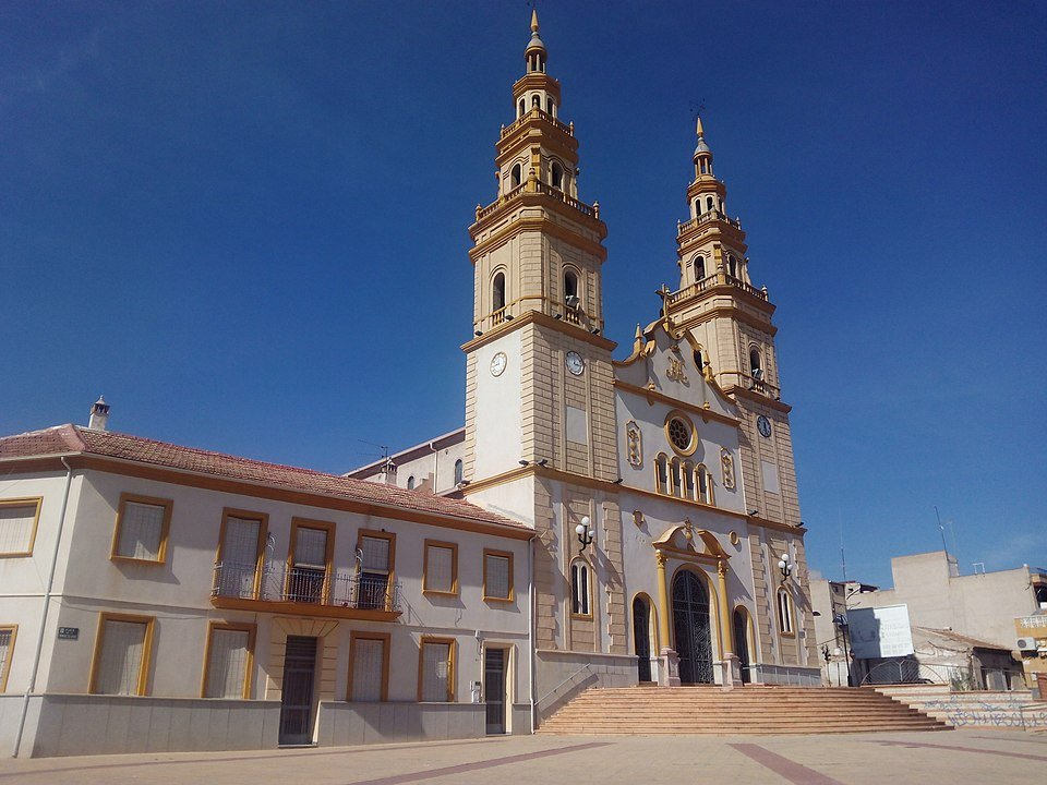 Iglesia de Nuestra Señora de la Asunción en el barrio de Campoamor (Alcantarilla, Murcia)