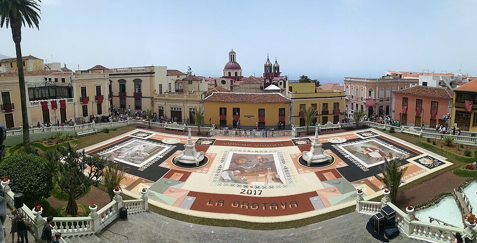 Alfombra de arenas del Teide en el Corpus Christi de La Orotava (2017)