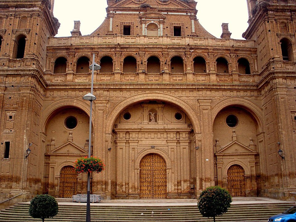 Colegiata de San Miguel Arcángel en Alfaro (La Rioja)