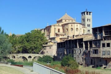 Catedral de Sant Pere de Vic, monumento del casco histórico de la ciudad