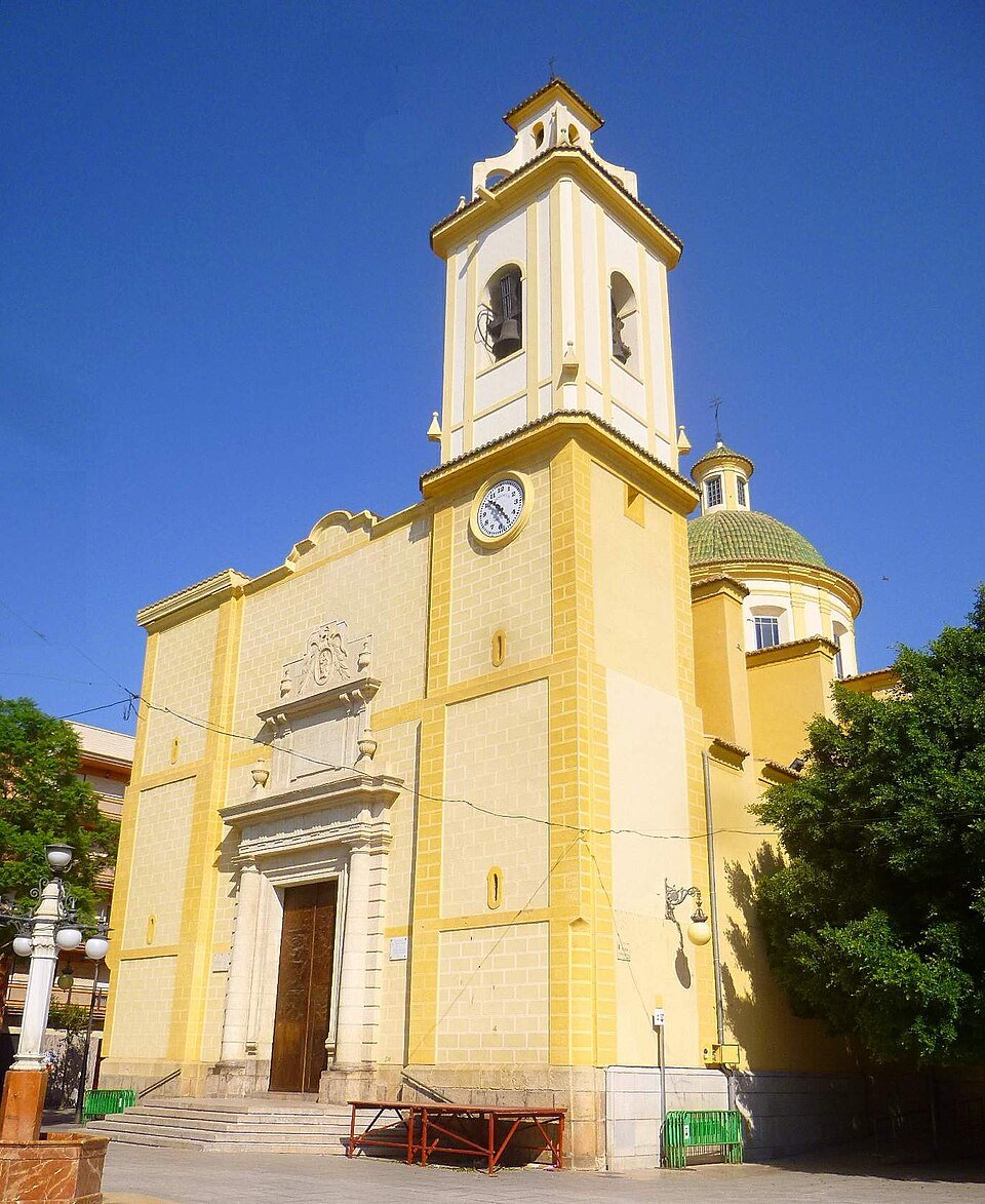 Las hogueras de San Vicente del Raspeig (Iglesia de San Vicente Ferrer)