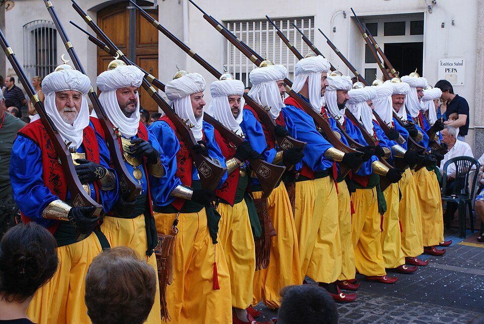 Filà Marràqueix en las Moros y Cristianos de Oliva