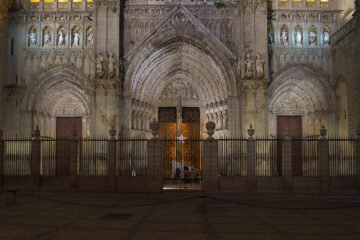 Feria y Fiestas de la Virgen del Sagrario en Toledo — programa y tradición 2026 1 Fachada principal de la Catedral de Toledo
