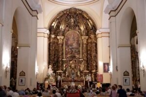 Iglesia de San Salvador de Leganés durante las fiestas de Nuestra Señora de Butarque
