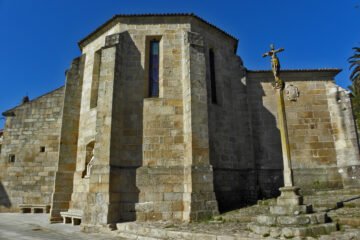 Iglesia de Santiago de A Pobra do Caramiñal, lugar de las fiestas del Nazareno