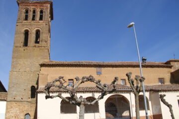 Fiesta de los Pastores de Joarilla de las Matas: programa de 2026 y Danza de las Cachas 6 Iglesia de Santo Tomás Apóstol de Joarilla de las Matas, León, entorno de la Fiesta de los Pastores