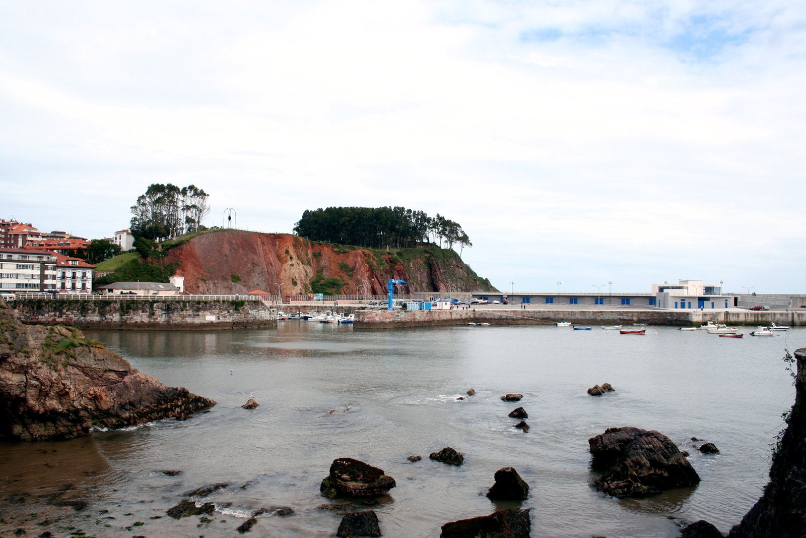 Puerto marinero de Candás, Carreño, en fotografía de archivo del año 2007