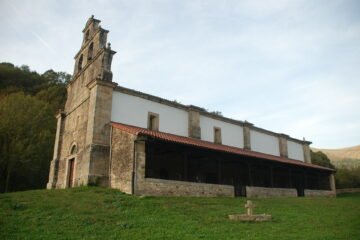 Santuario de Nuestra Señora de Valvanuz, en Cantabria, fotografía histórica de 2014