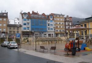 Vista de la localidad de Sotrondio, Asturias, donde se celebra la Fiesta de los Nabos