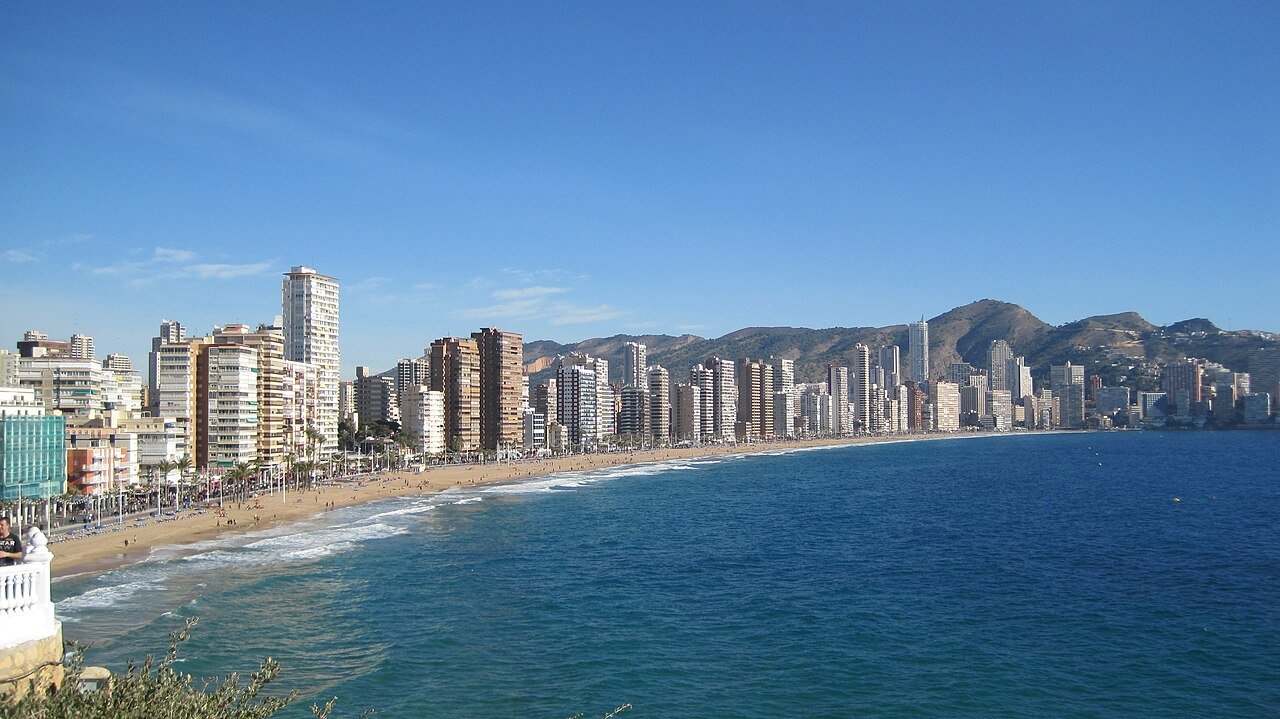 Vista de la playa de Levante en Benidorm