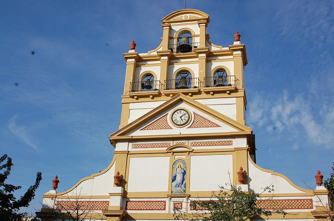 Fachada del Santuario de la Inmaculada Concepción en La Línea
