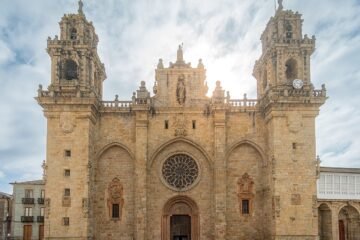 Fachada occidental de la Catedral de Mondoñedo, Lugo
