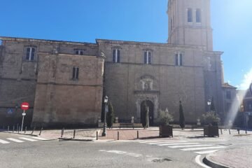 Iglesia de los Santos Juanes de Nava del Rey, Valladolid